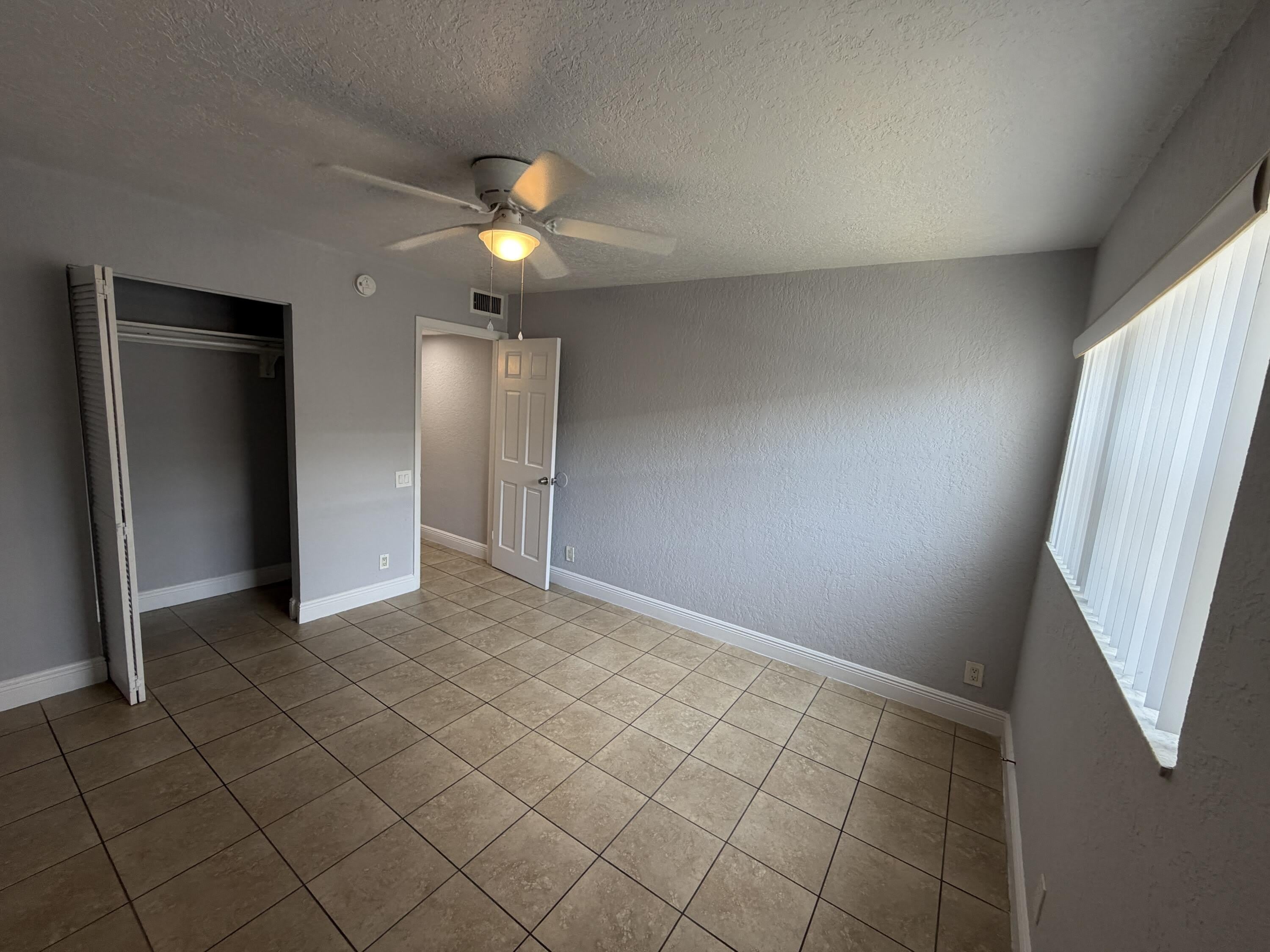 4423 TREEHOUSE Lane – photo 3