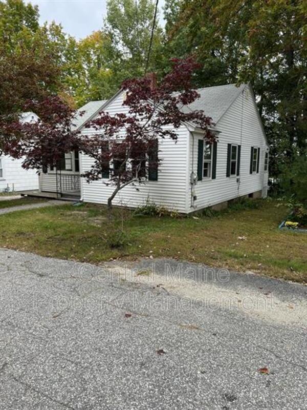 76 7th Street – photo 3