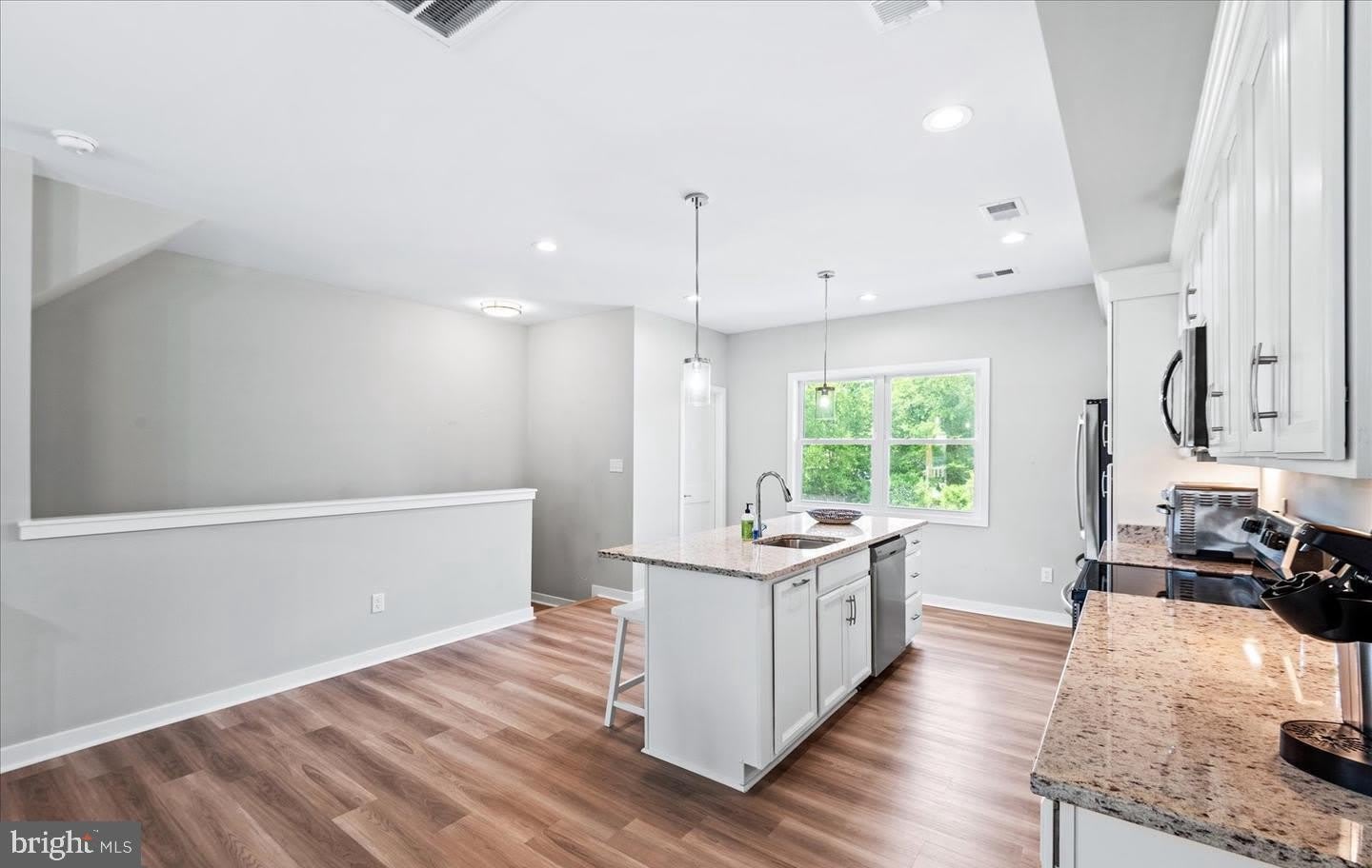 221 WILDER Avenue – photo 4