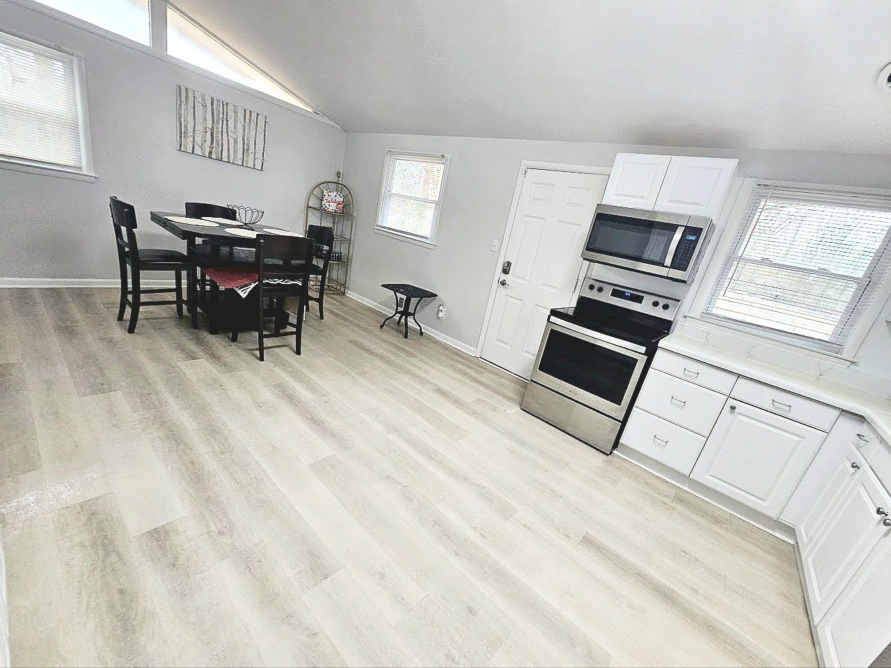 1882 Burning Tree Dr – photo 4