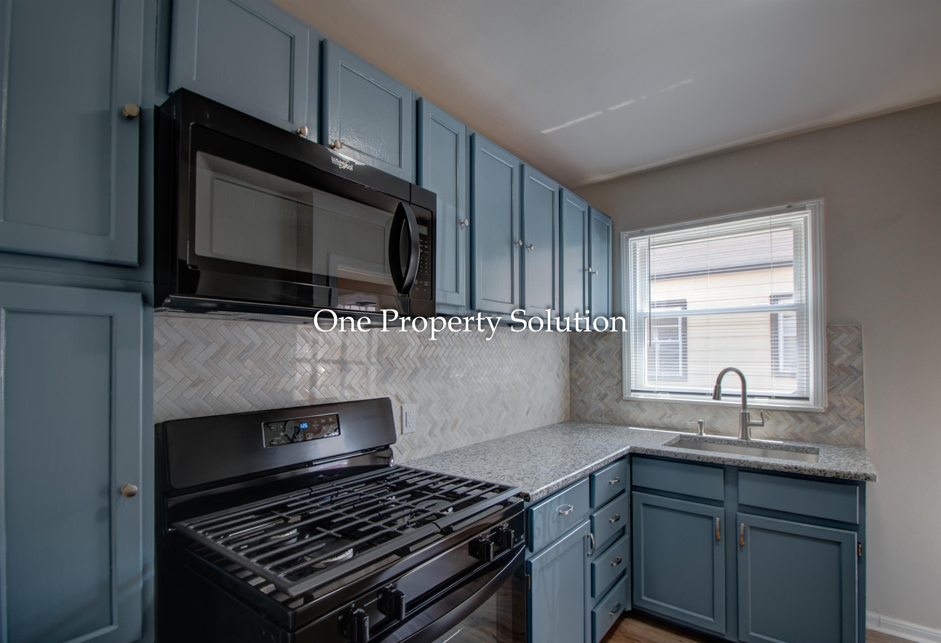 230 Taft Place – photo 4