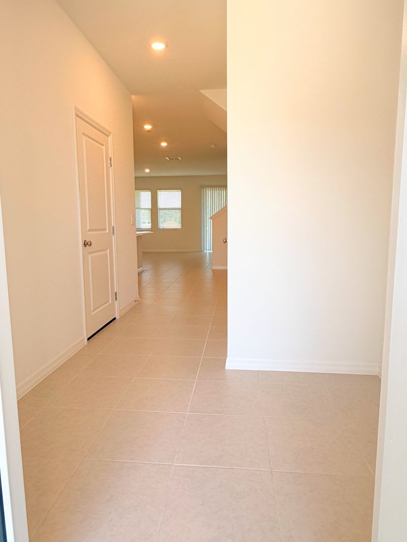 New Construction Townhome for Rent – photo 3