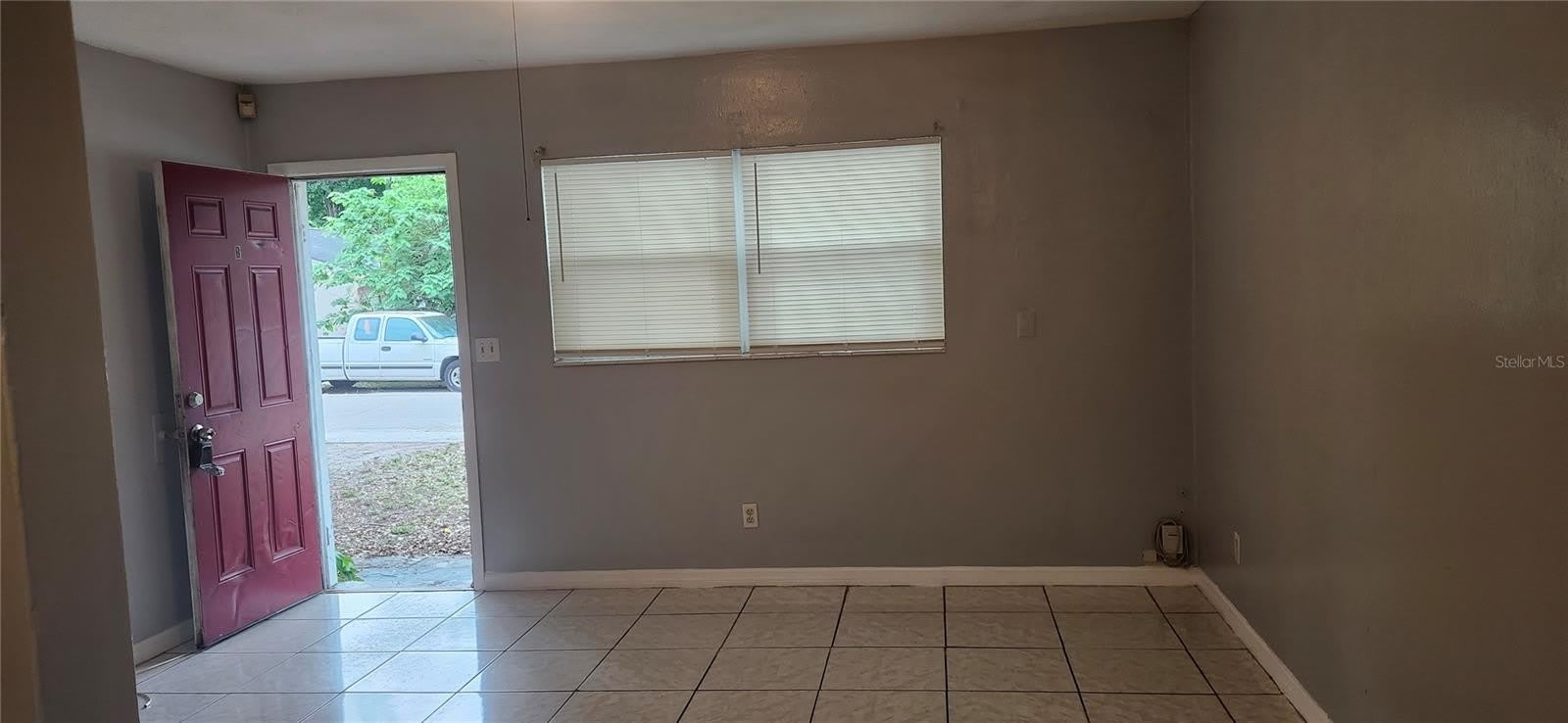 8501 N MULBERRY Street – photo 5