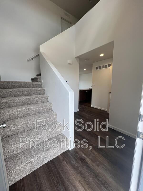 1512 Danny Place – photo 2