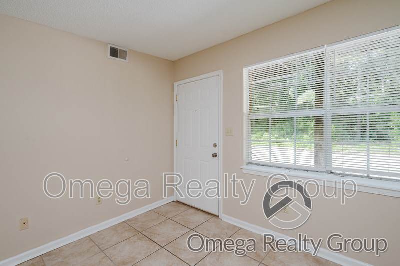 3316 Warringwood Dr – photo 5