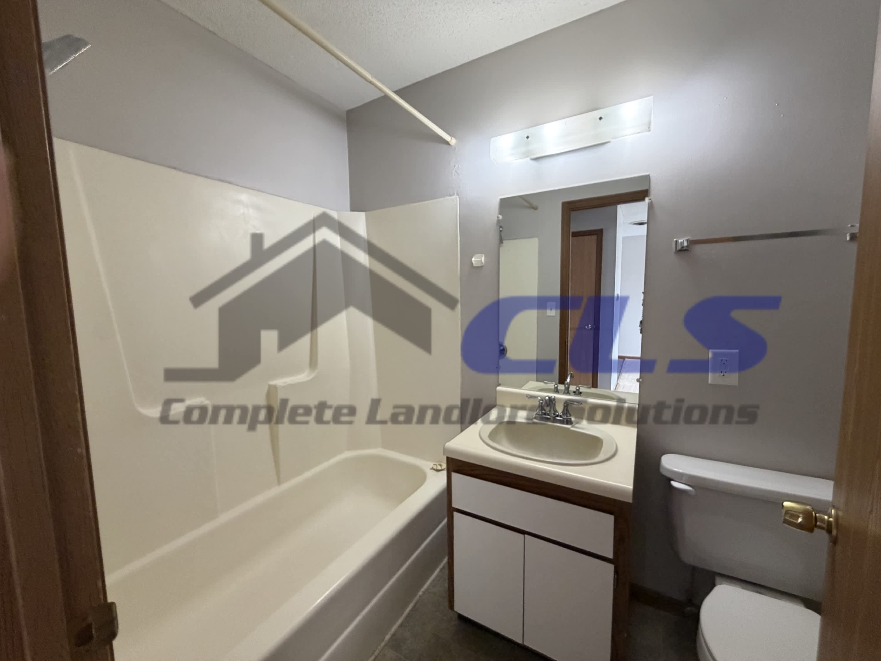 820 Poplar Street – photo 4