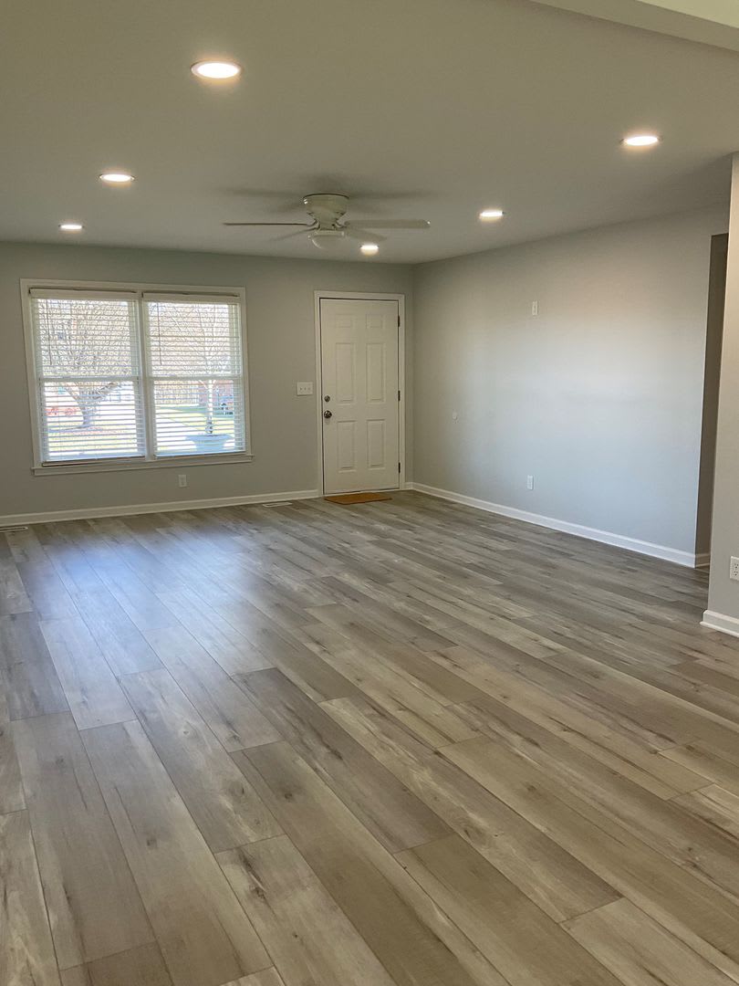 Coming soon! This is a Must See!! Beautiful three bedroom two full bath completely renovated!! – photo 5