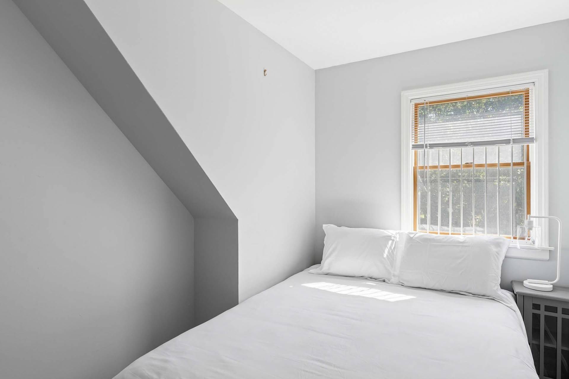 52 Wauhope Road (Apartment) – photo 3