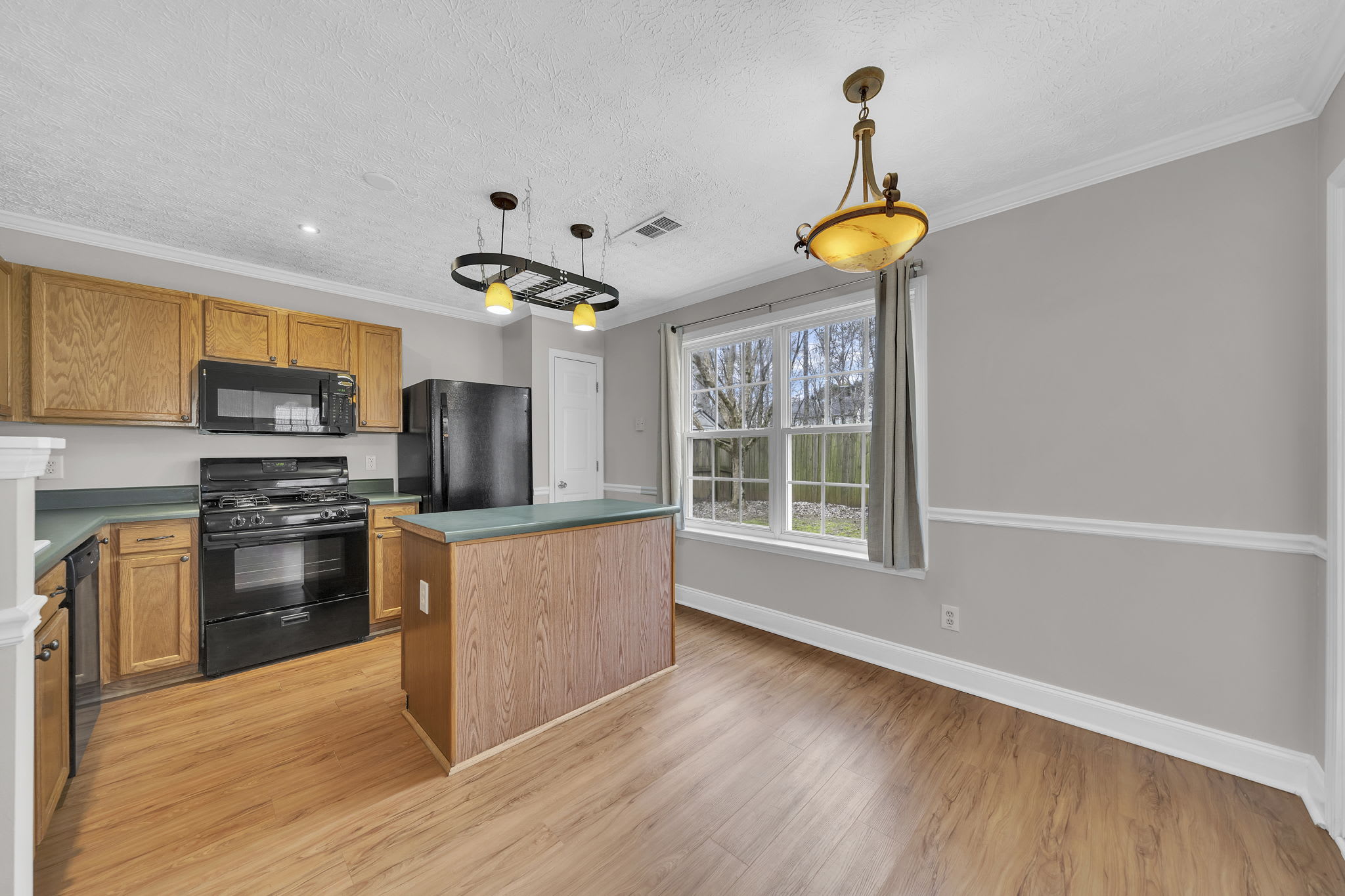 225 Osmanthus Way – photo 4