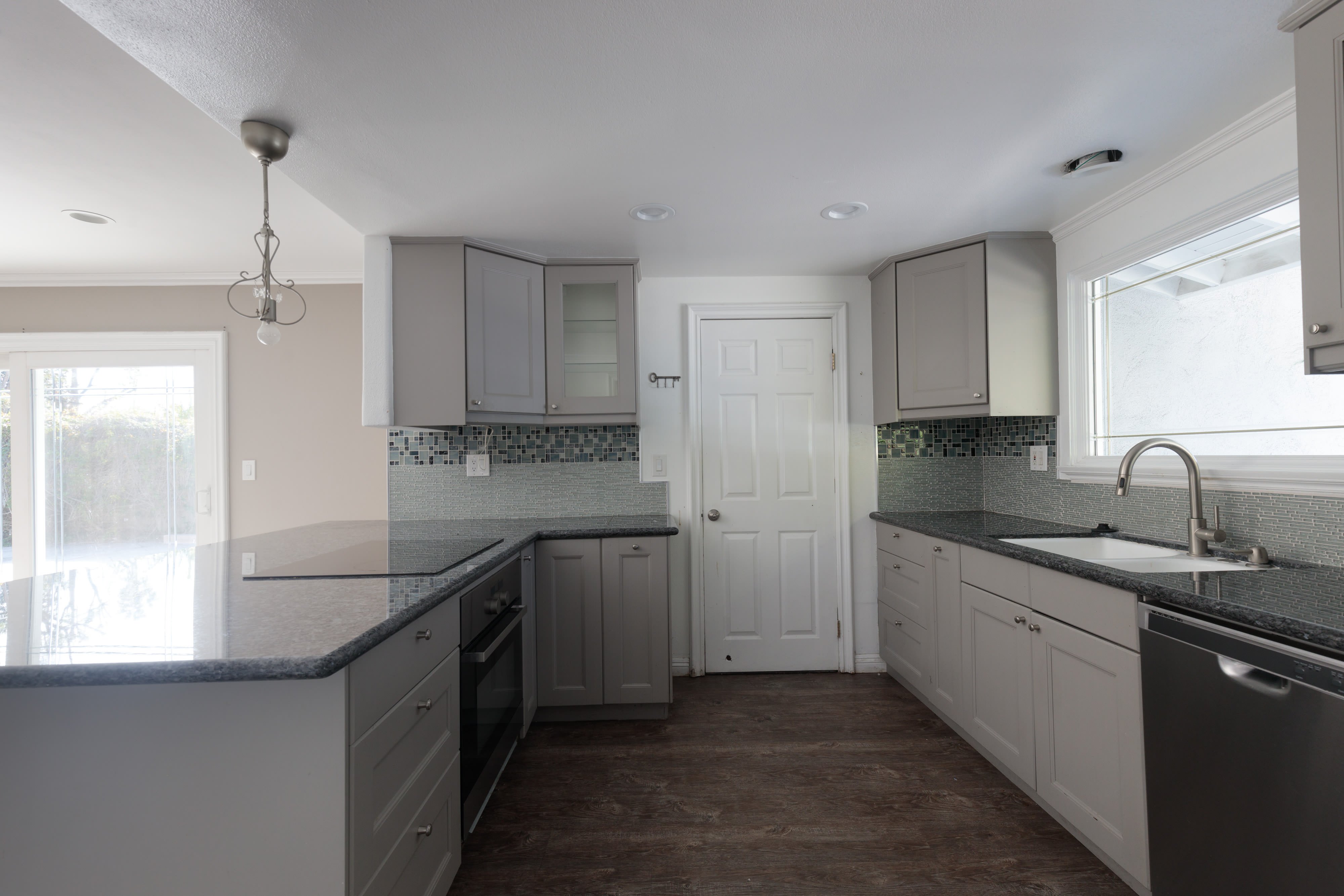 3094 Yellowstone Drive – photo 2