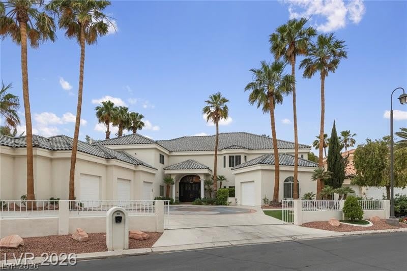3160 Bel Air Drive – photo 2