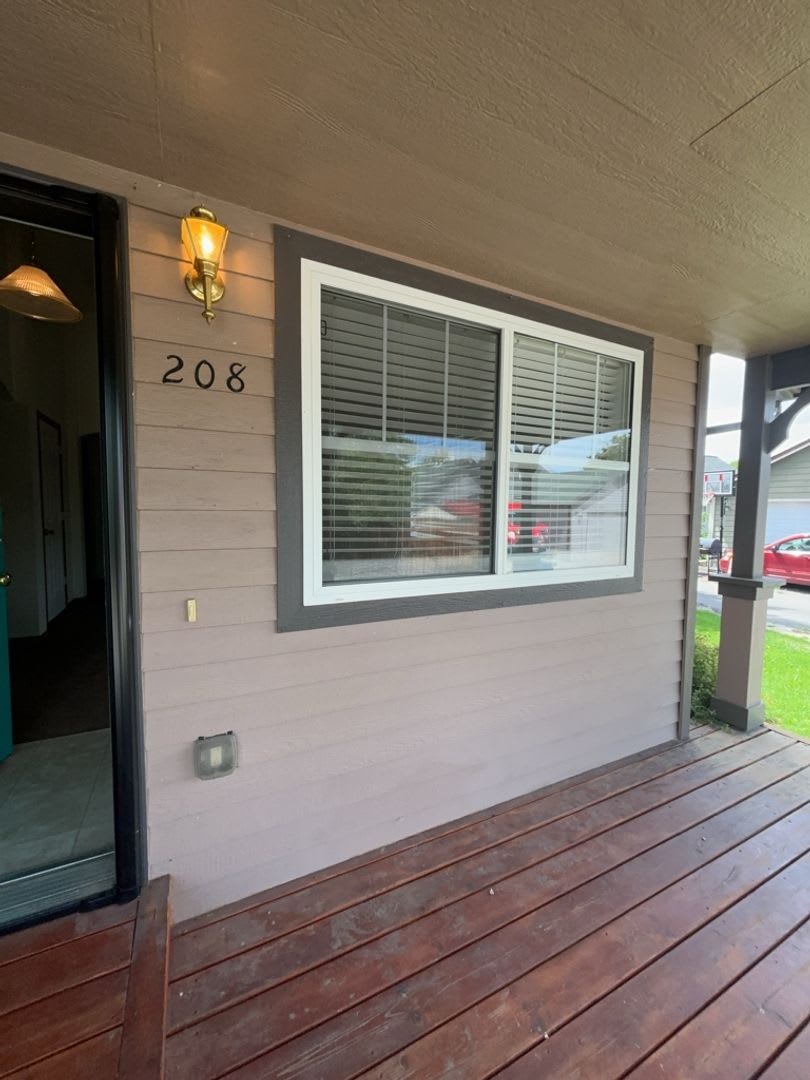 Centrally Located – photo 3