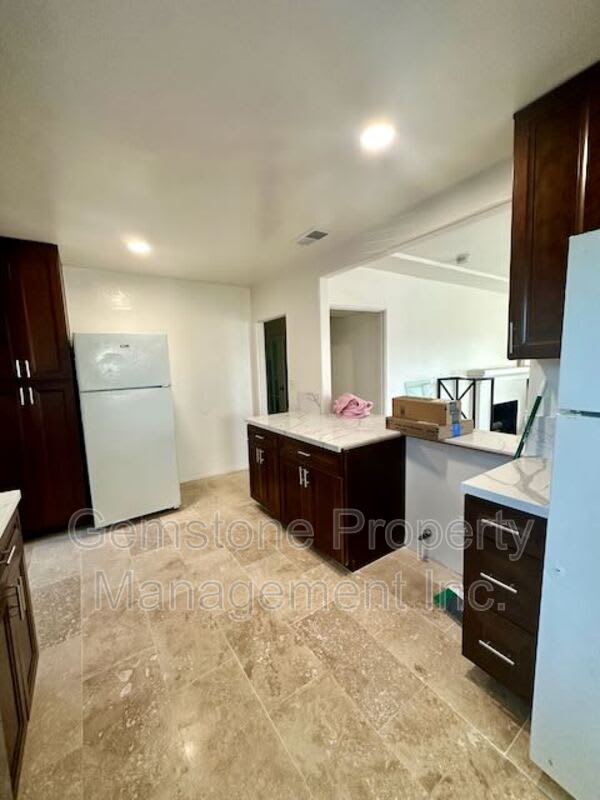 5017 College Ave – photo 2