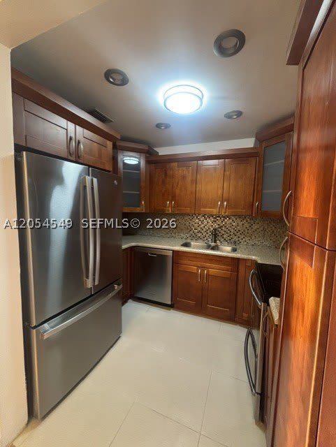 14590 NW 10th Ave – photo 1