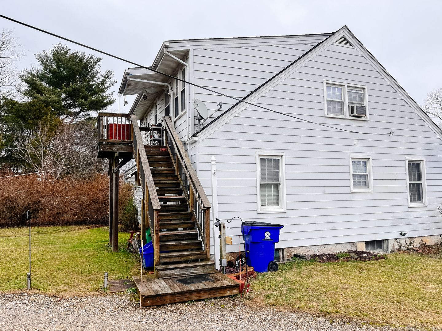2 Bedroom, 1 Bath Apartment off South Main – photo 3