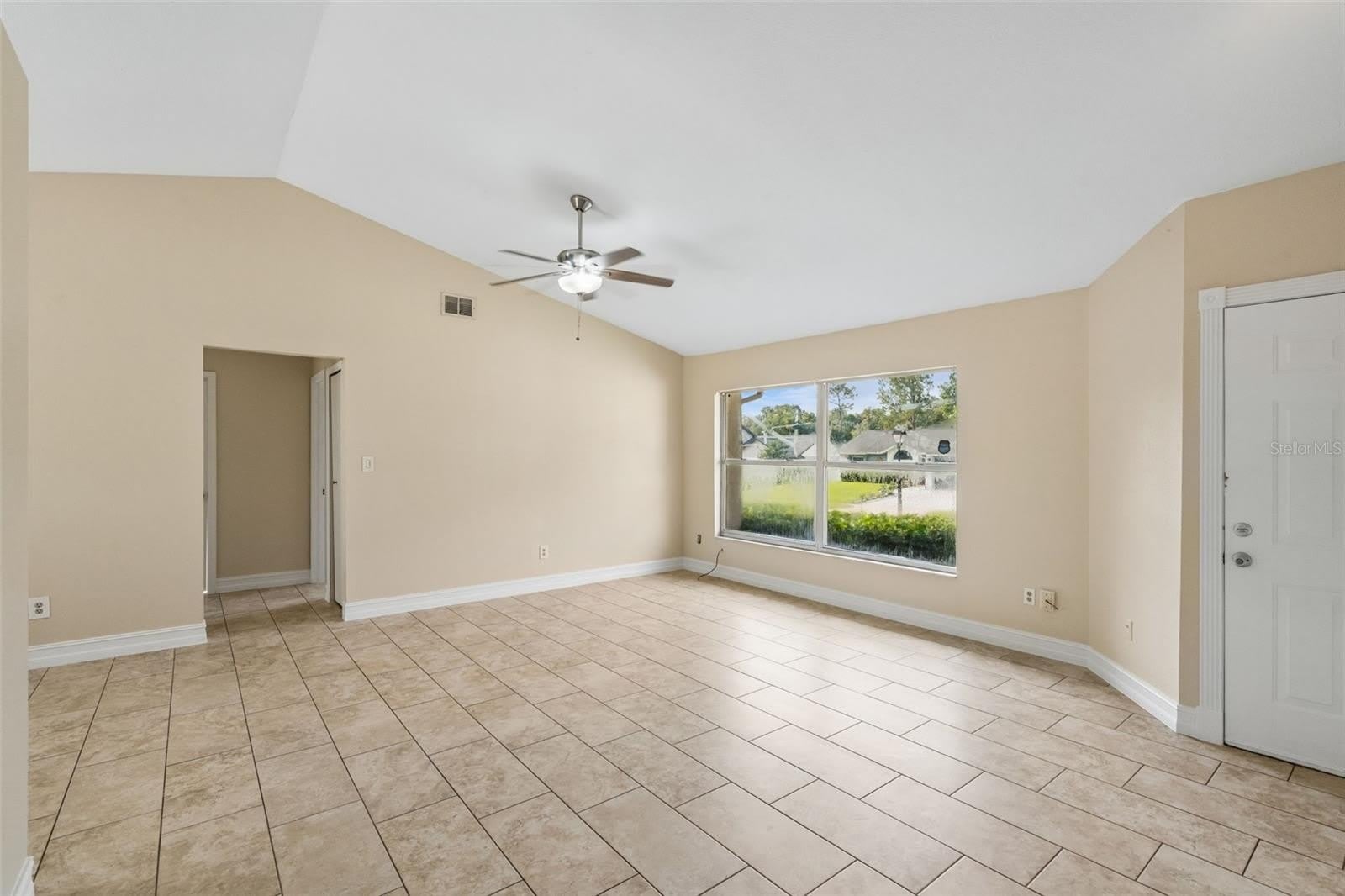 7769 Barberry Dr – photo 3