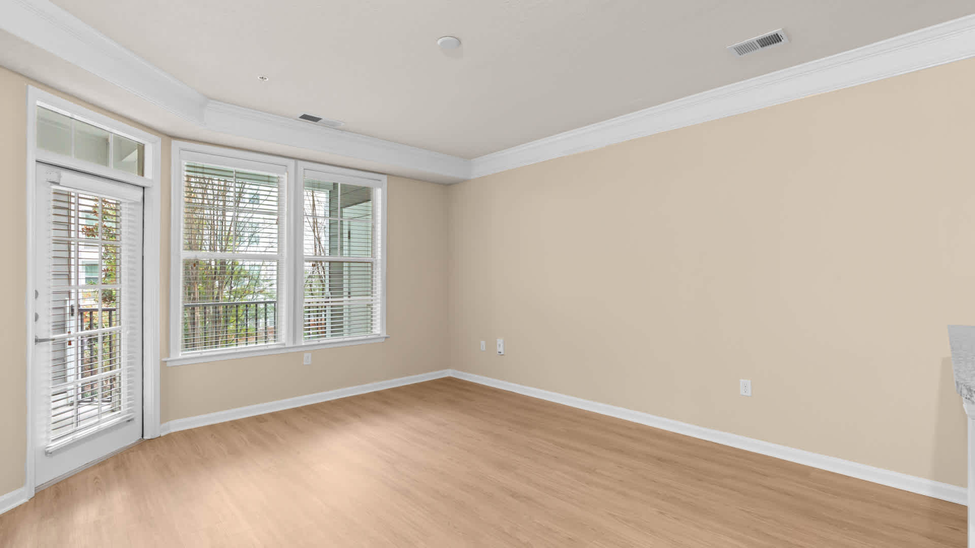 Corrigan Square Apartments – photo 3