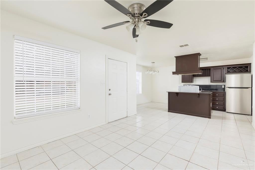 2104 Kimberly Lane – photo 2