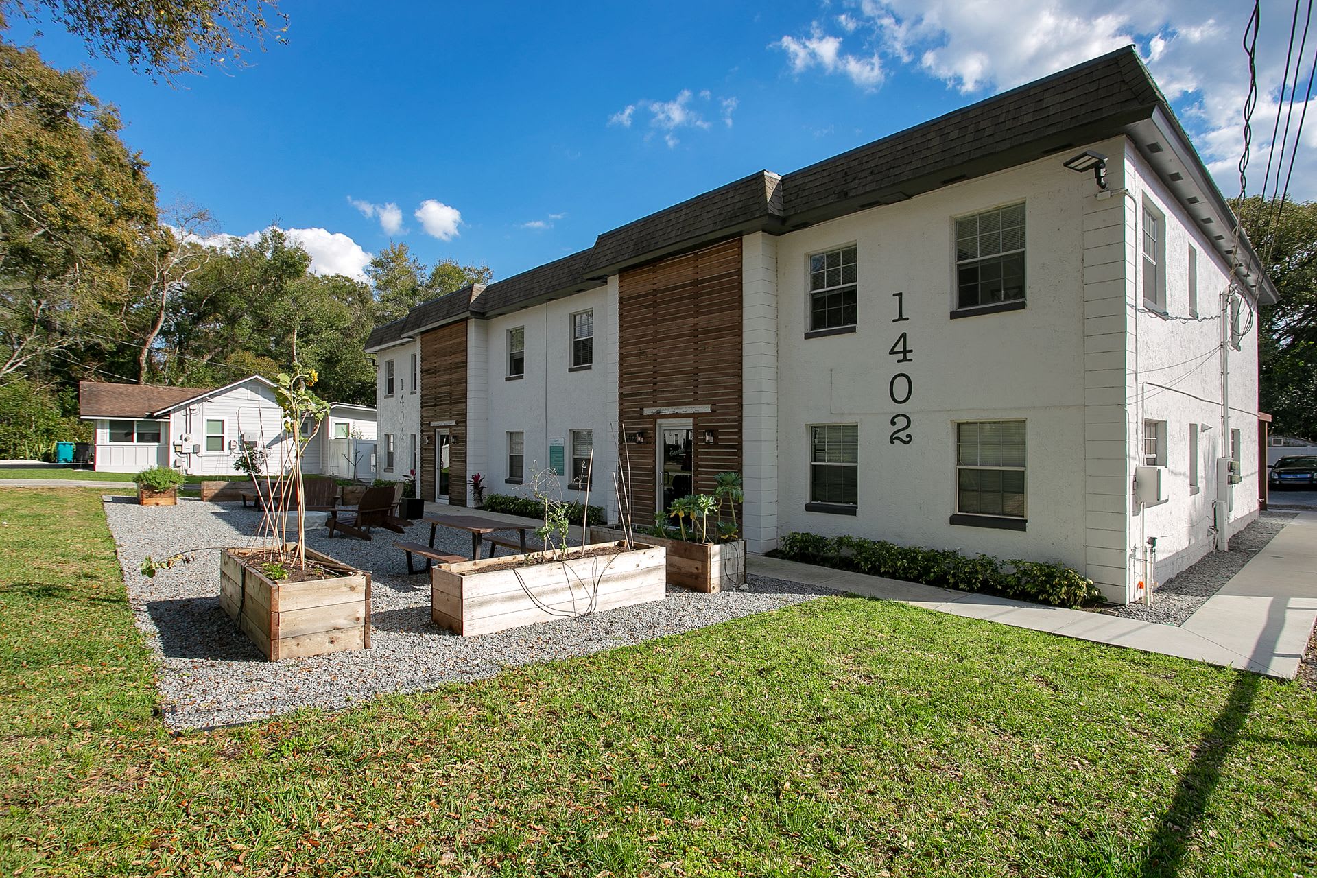 The Garden Apartments – photo 2
