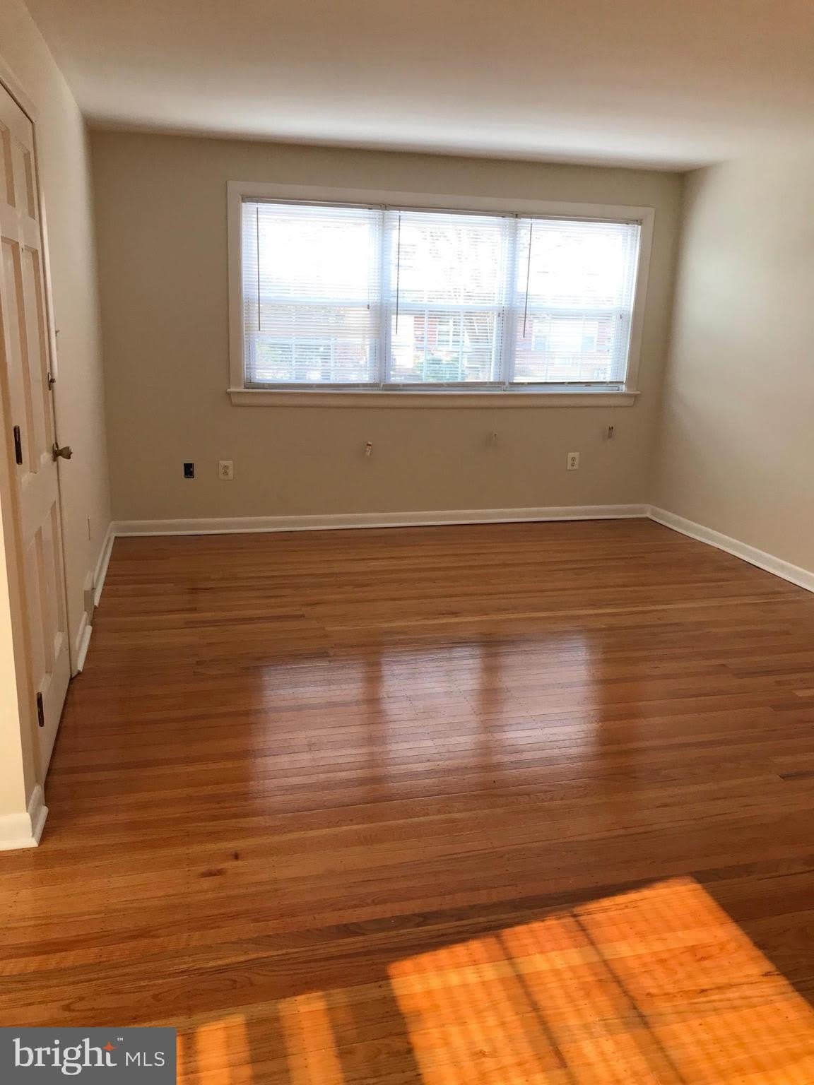 422 W JEFFERSON Street – photo 2