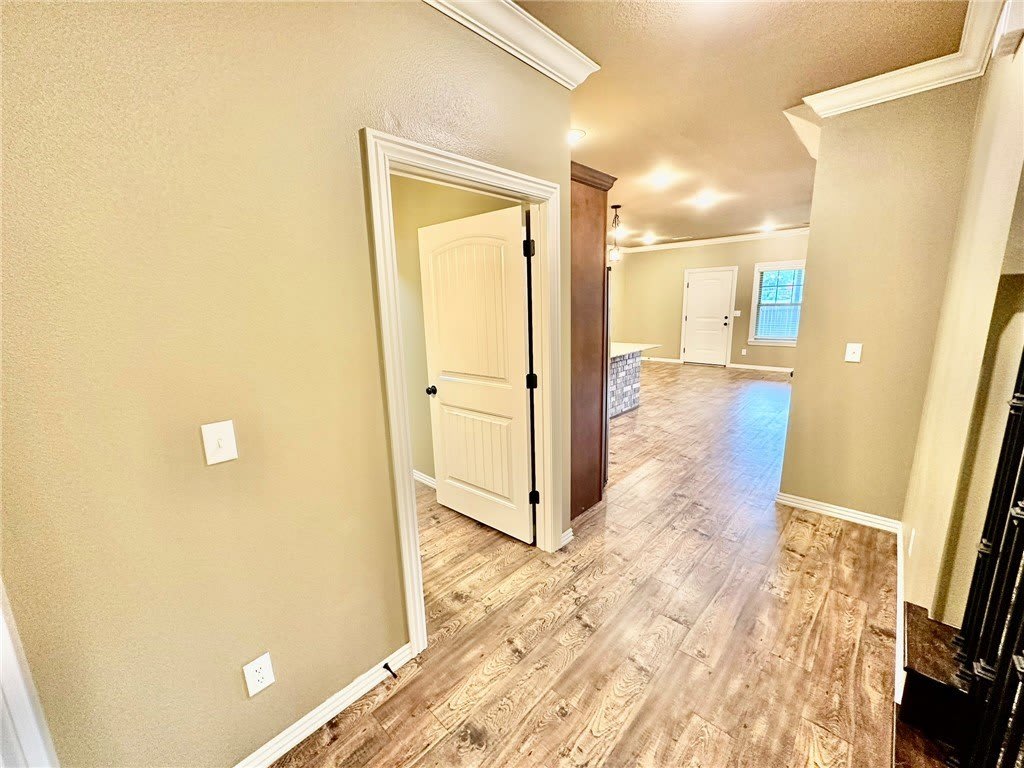 186 E Old Farmington Road – photo 3