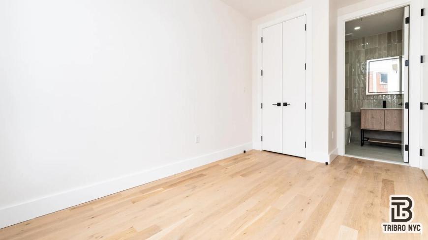 96 Moore Street – photo 4