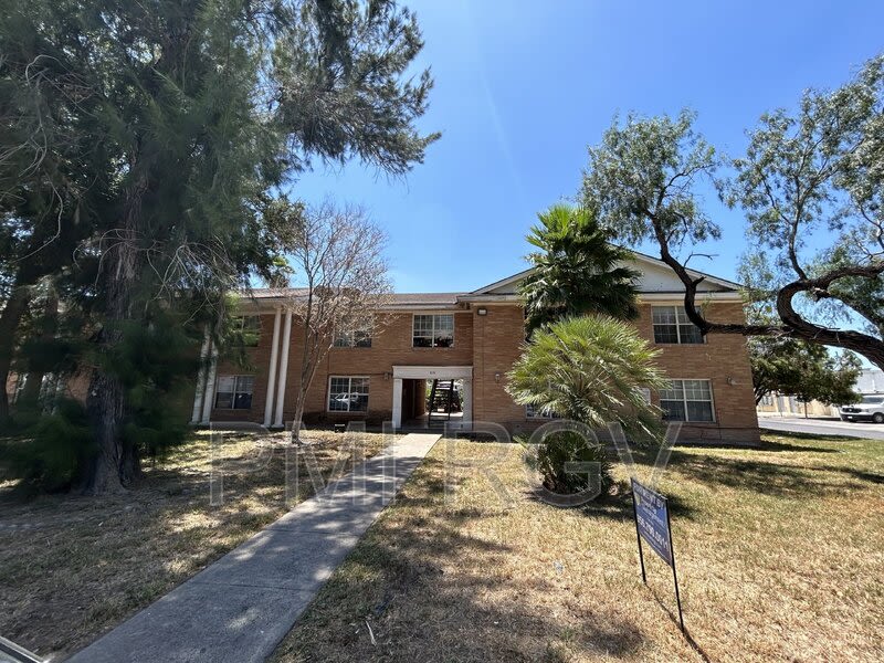 815 Walnut Ave – photo 1