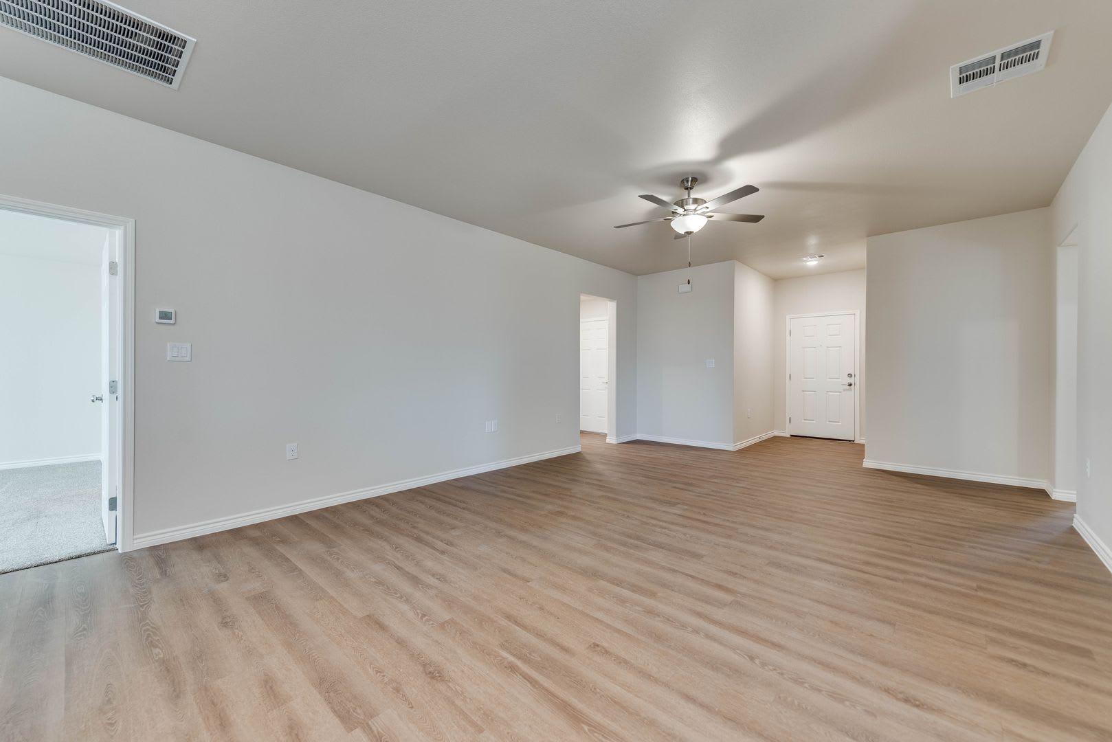 Limited-Time Move-In Special – photo 4