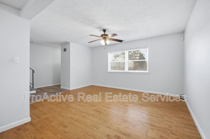 3228 Dunnbury Court – photo 1
