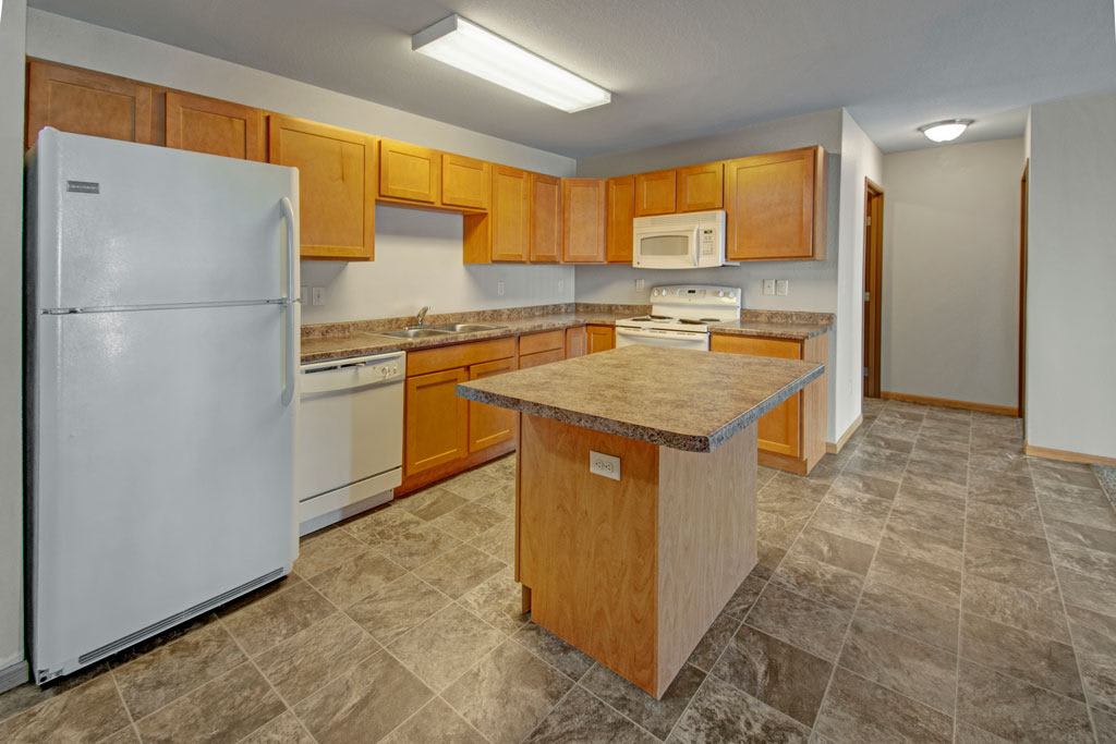Roosevelt East Apartments – photo 3