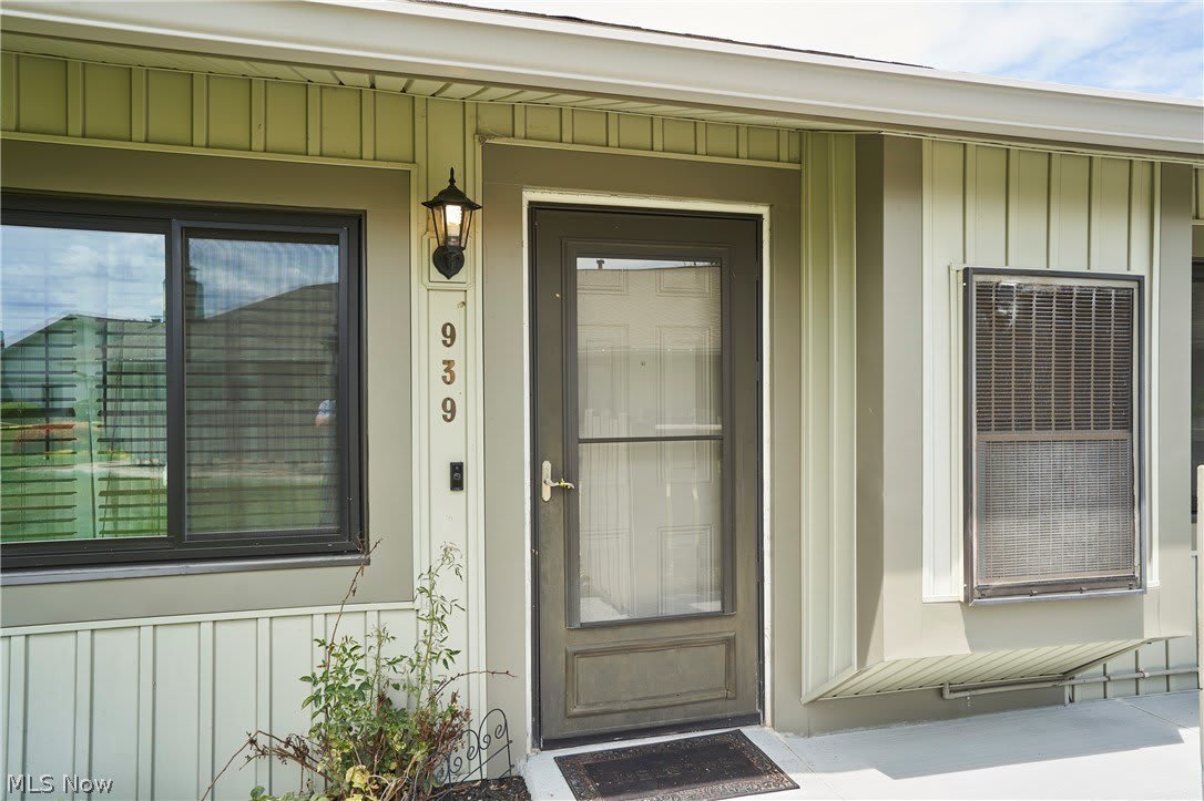939 Kirkwall Drive – photo 2