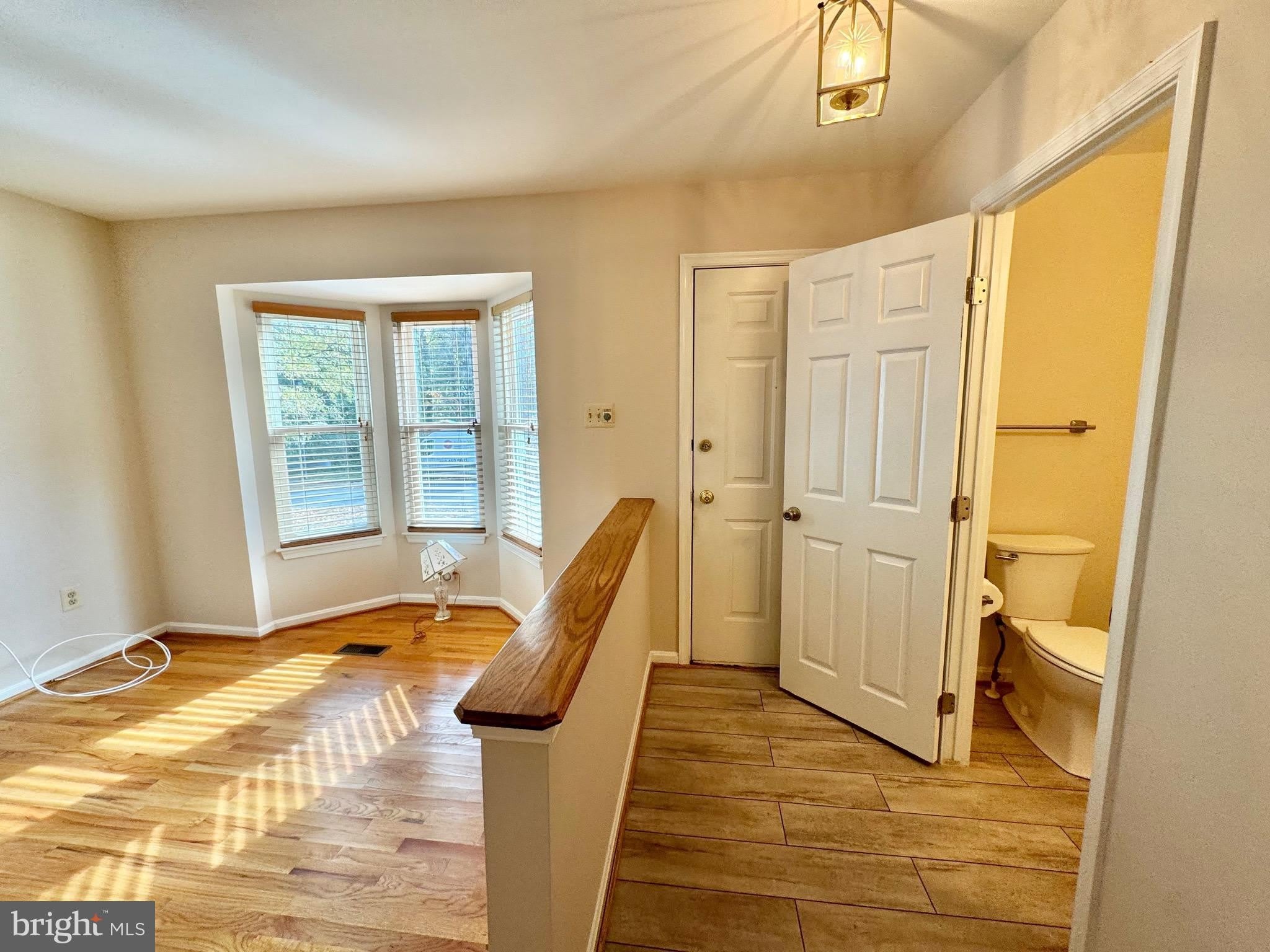 1168 KELFIELD Drive – photo 3