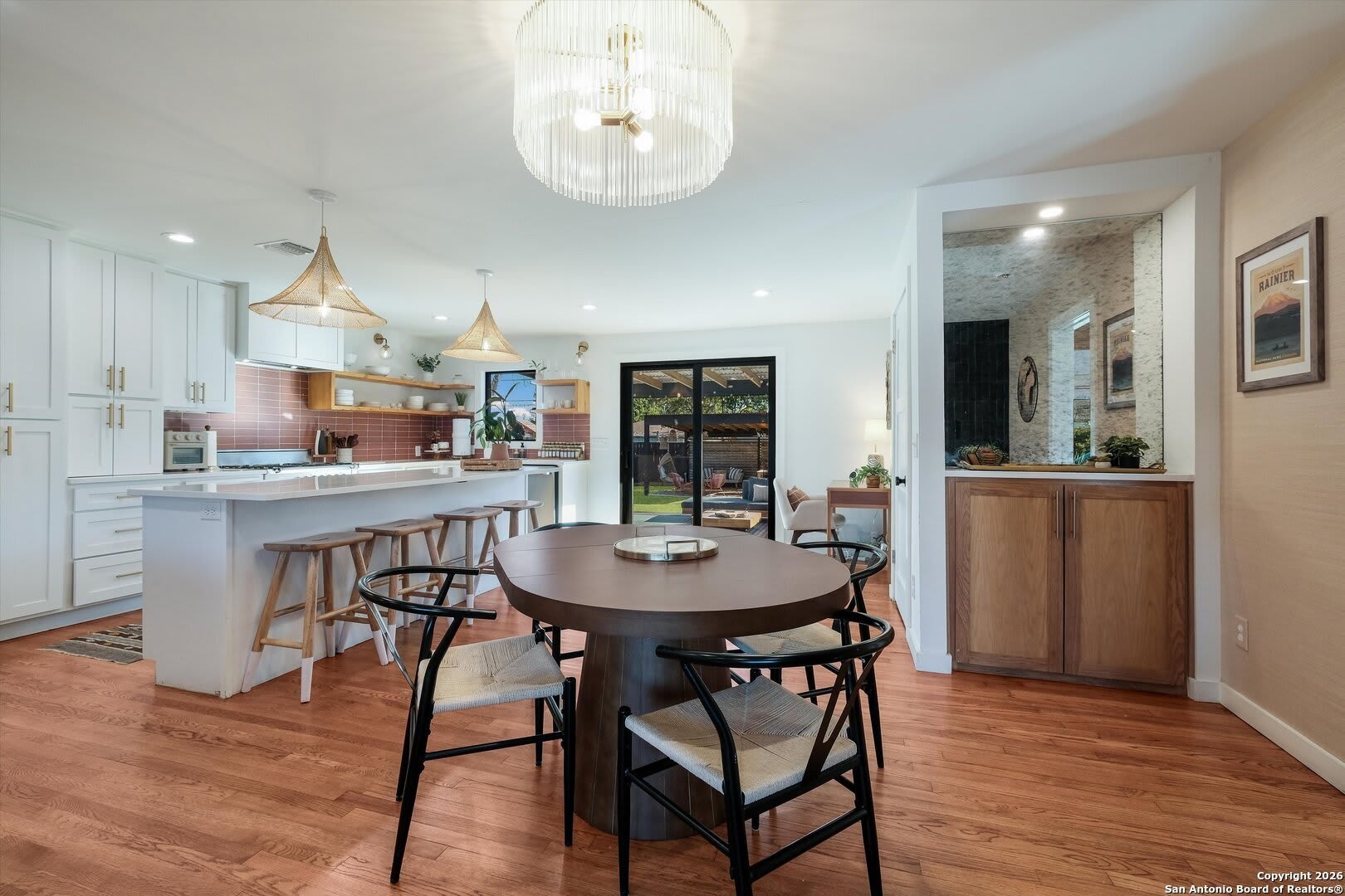 130 Brees Blvd – photo 4