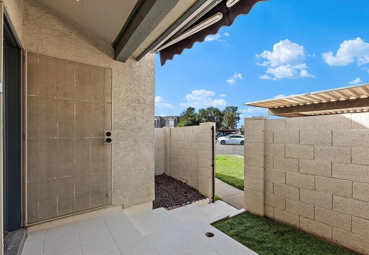 3207 W Loma Ln – photo 4