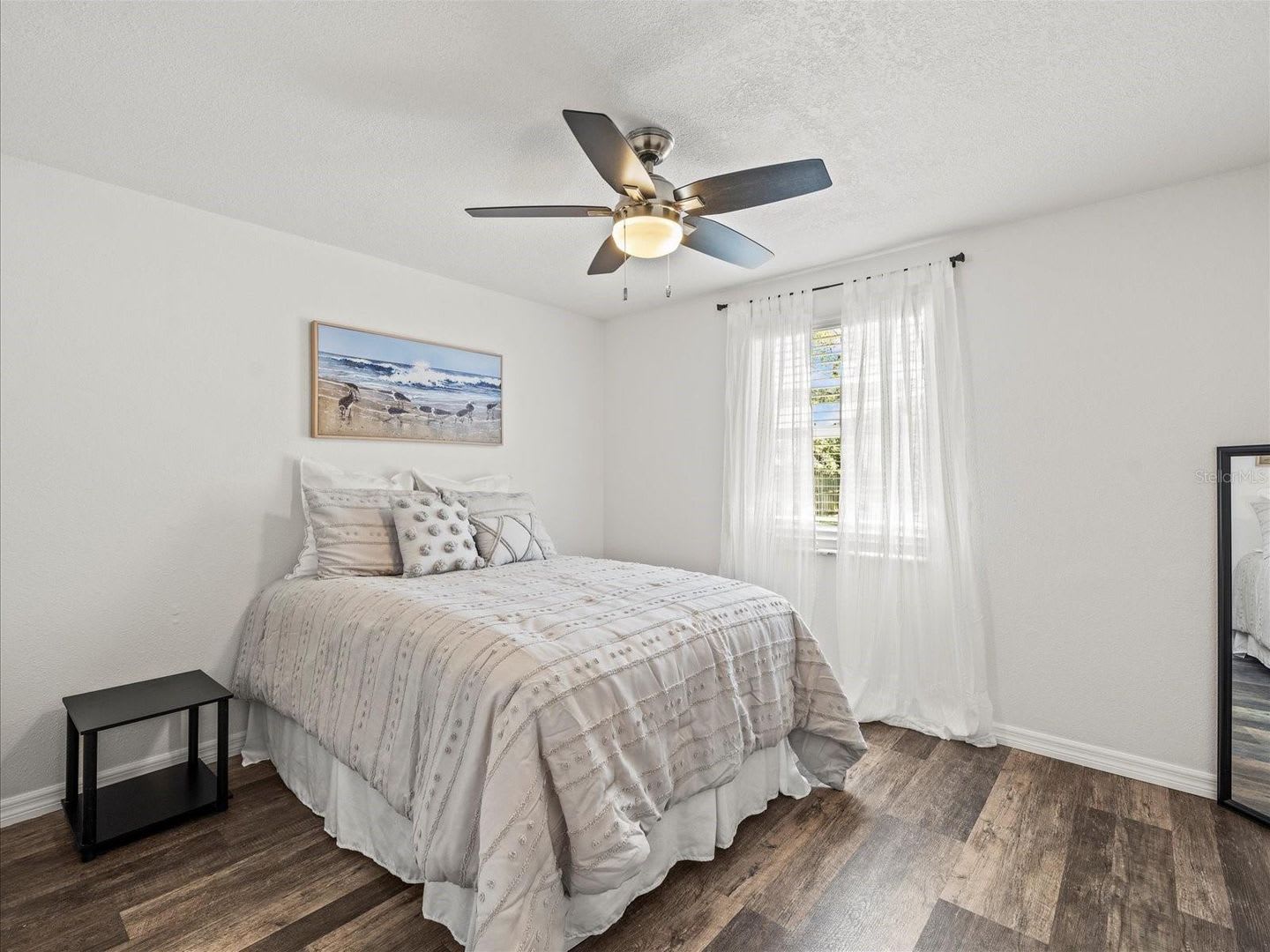 3138 W Varn – photo 3