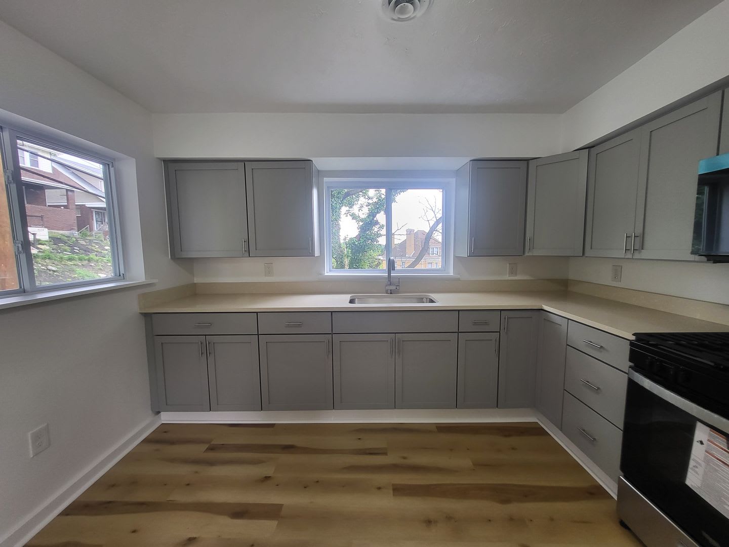 4012 Perrysville Avenue – photo 2
