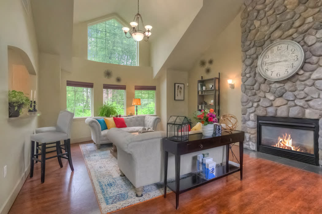 Mill Pointe Apartments – photo 2