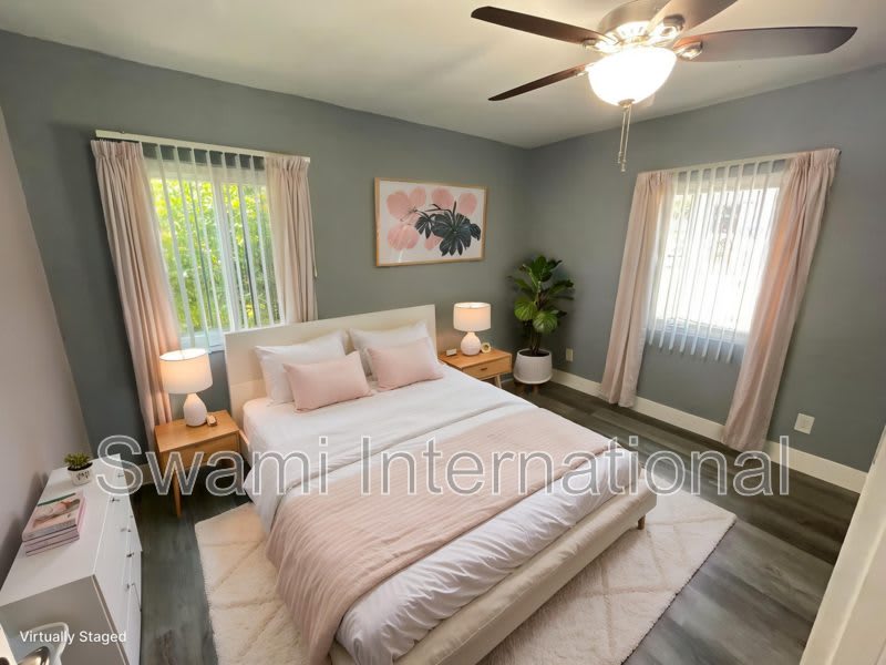 1031 W. 102nd St. – photo 3