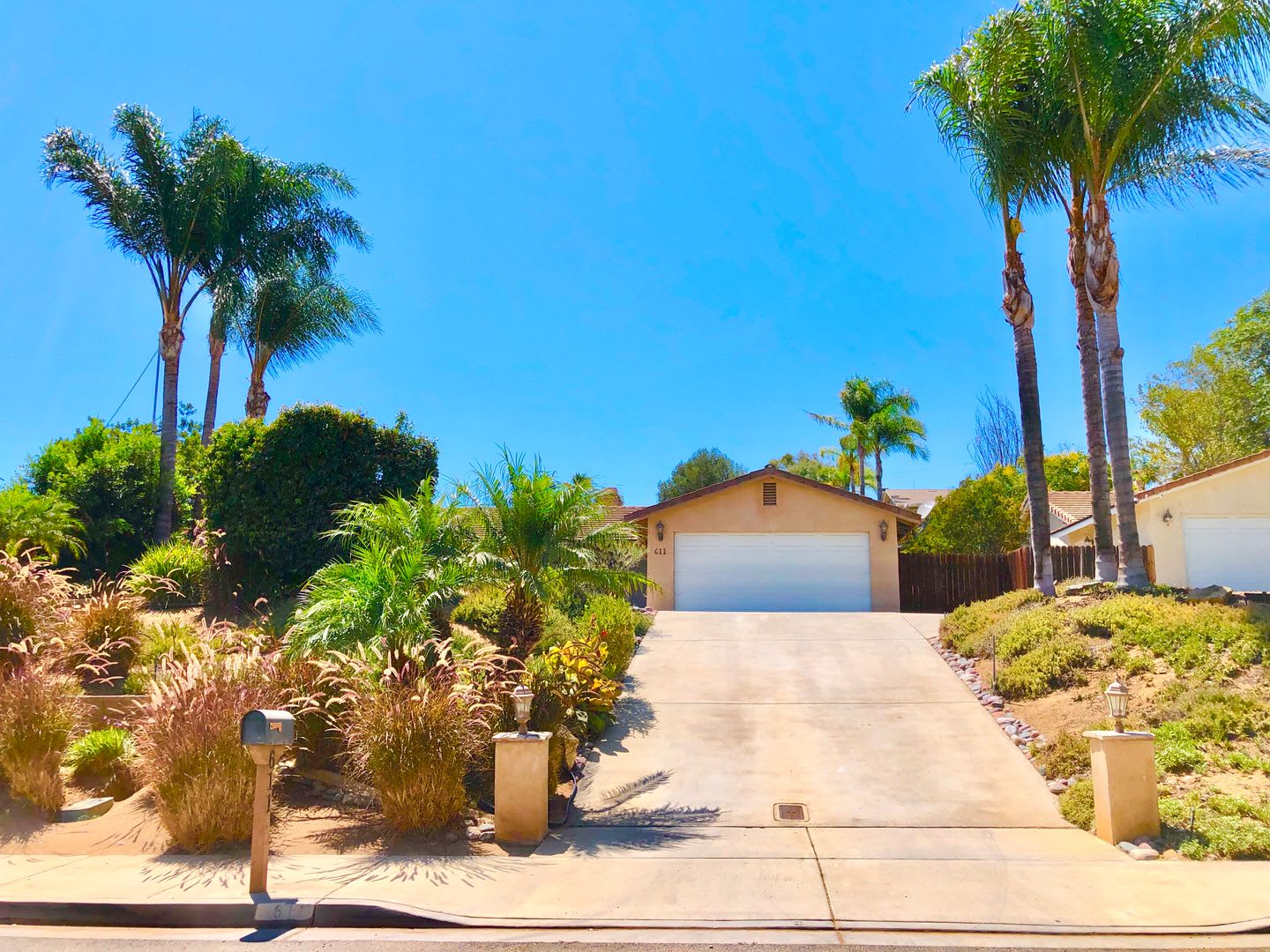 Light Bright Single Story Home In The Heart Of Fallbrook Complete With Private Fully Fenced Backyard Space Attached Garage – photo 1