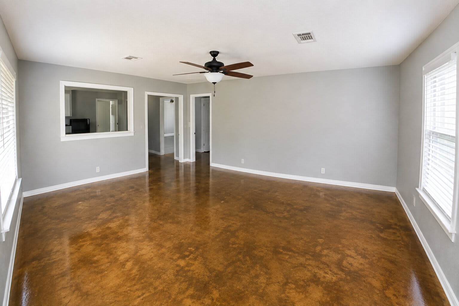 5283 Carpenters Bluff Road – photo 3