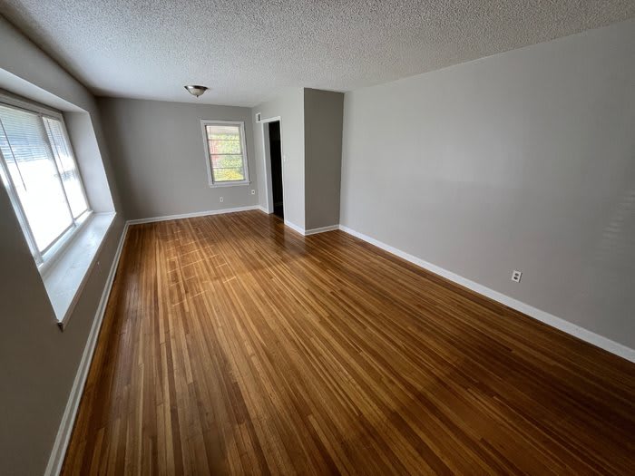 1508 East Raines Road – photo 3
