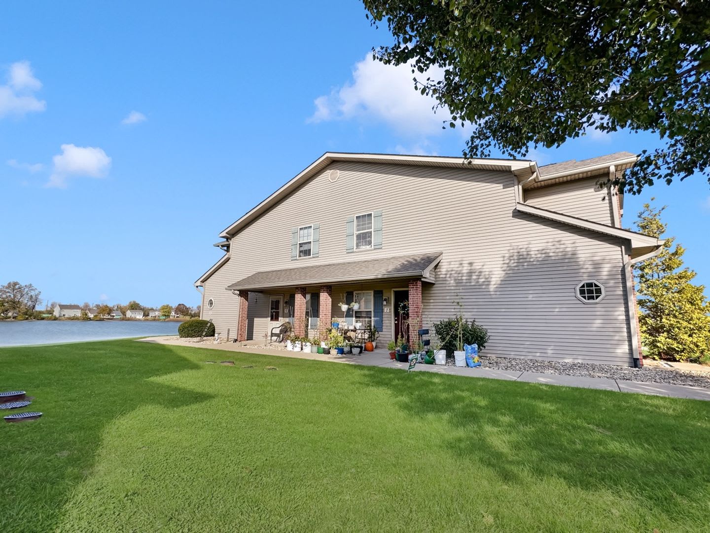 Discover Your Lakeside Haven In Greensburg In – photo 5