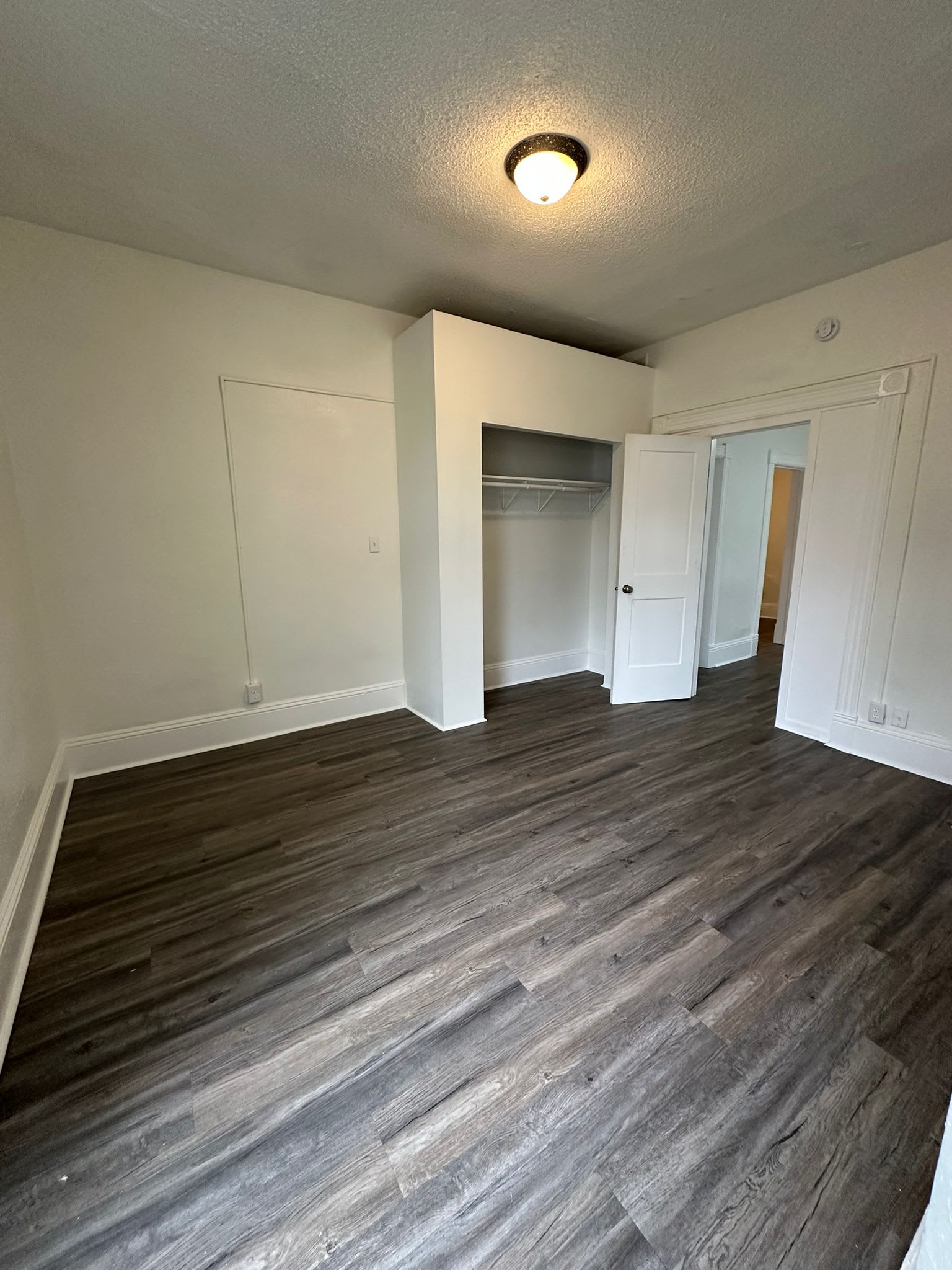 782 Case Avenue East – photo 4
