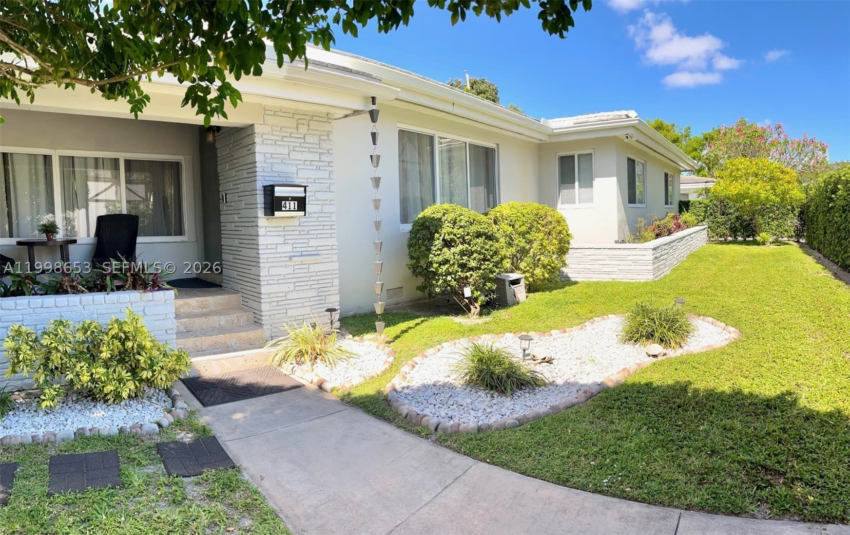411 Alesio Ave – photo 1
