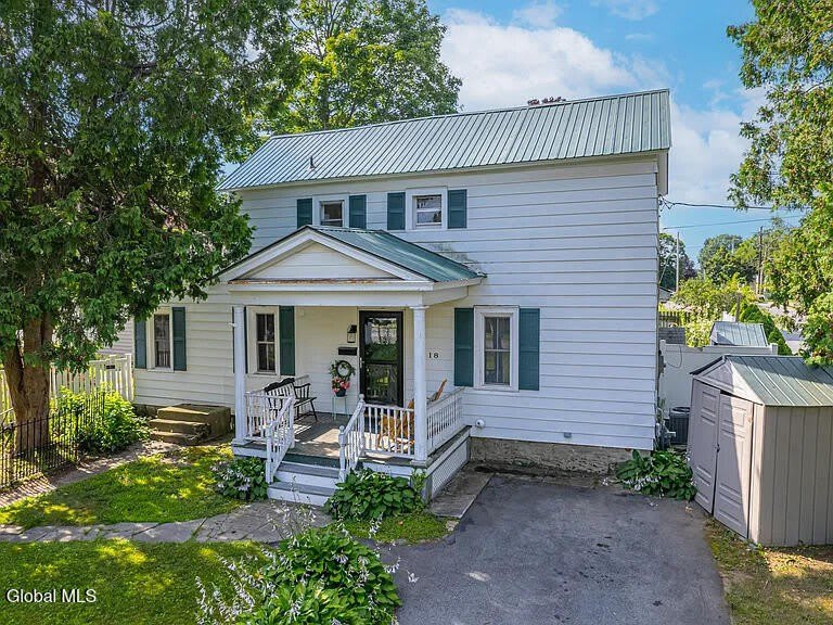 218 Washington Street – photo 1