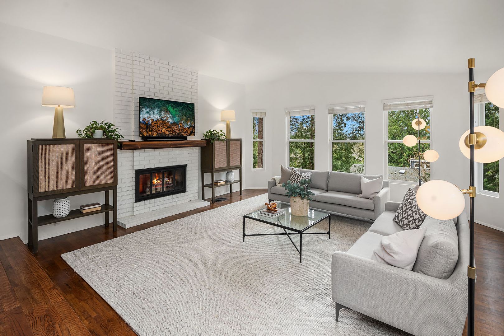 Modern Elegance Meets Island Living 8475 Se 45Th St Mercer Island Wa 98040 4 Beds 3 Baths Prime North End Location – photo 3