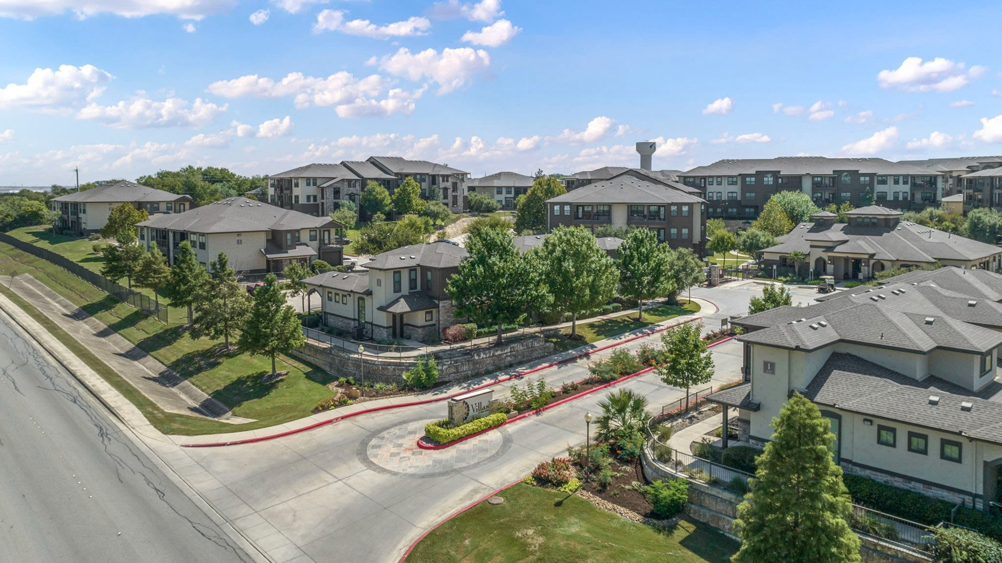 Villas at Mira Loma – photo 2