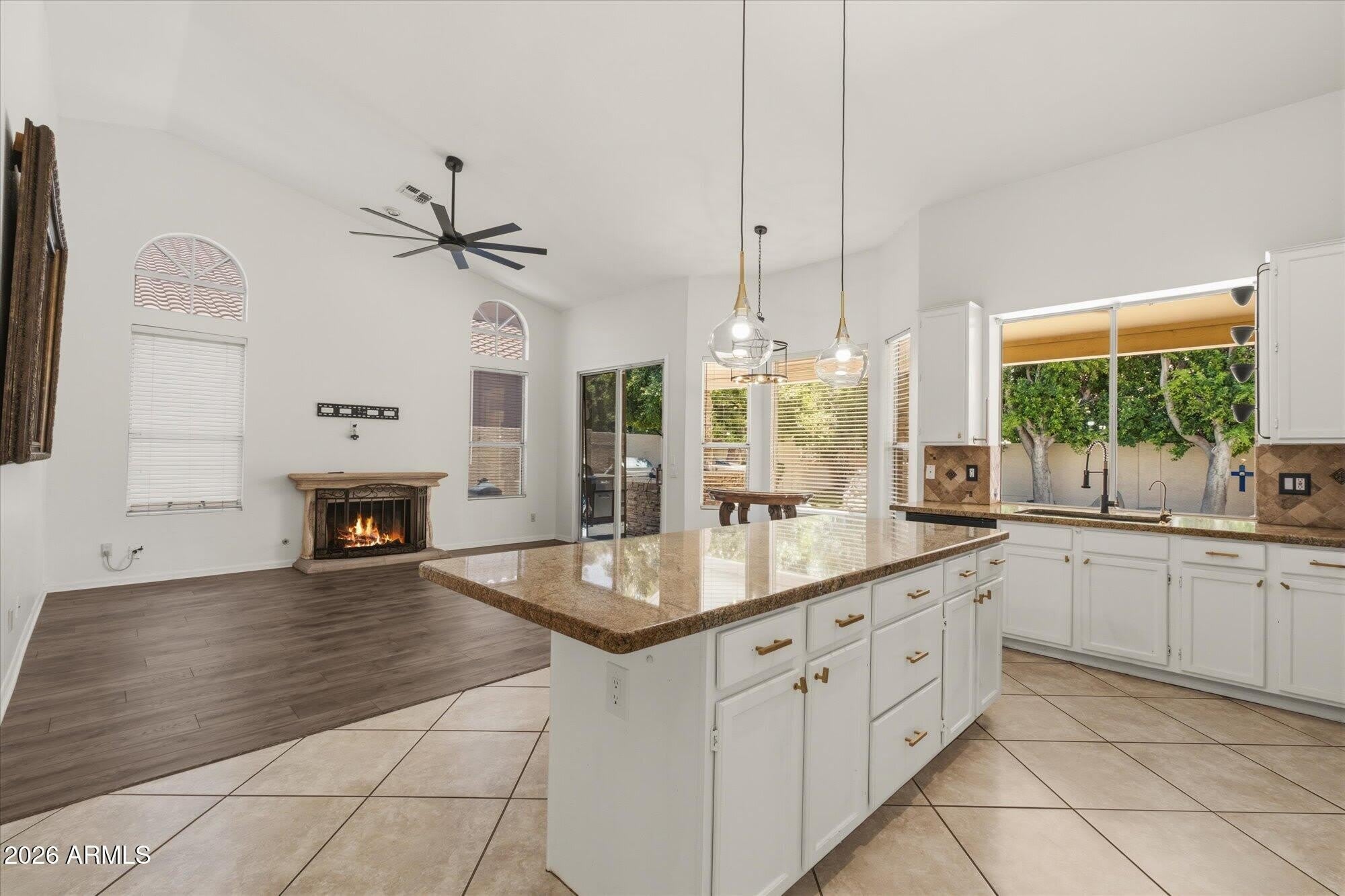 5761 W PARK Avenue – photo 3