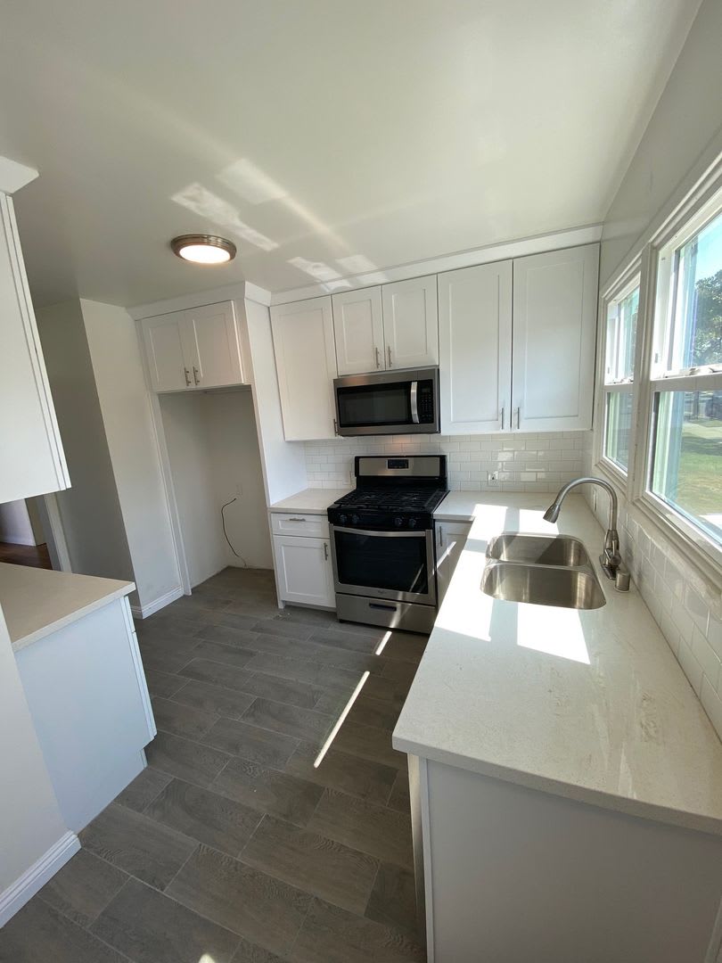 LAKEWOOD HOME COMING SOON!! MOVE IN MID-JULY!! – photo 5