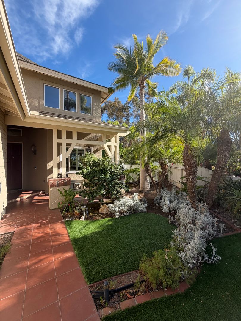 Beautiful 4 Bed 3 Bath 2818 Sq Foot Home on a Cul de Sac with HUGE Backyard – photo 3